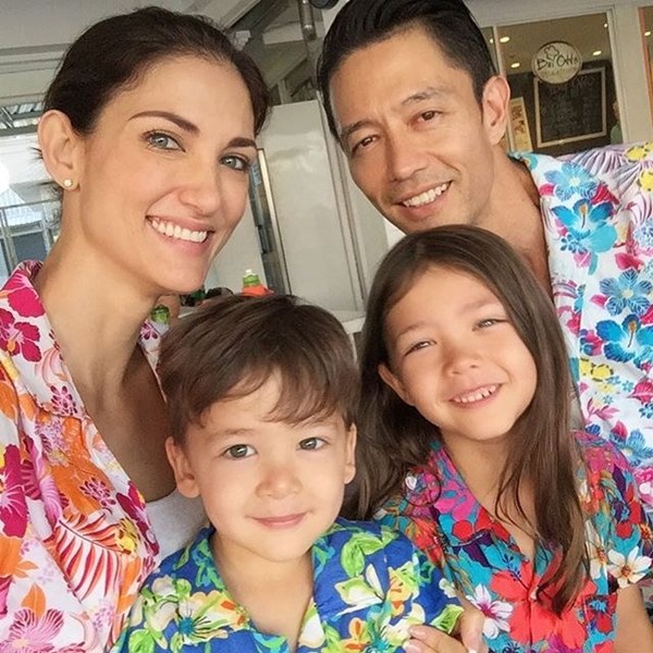 ดาราไทยเล่นน้ำวันสงการนต์ ดาราไทยเล่นน้ำวันสงการนต์