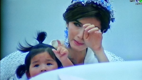 น้องมะลิ โบว์ แวนด้า น้องมะลิ โบว์ แวนด้า