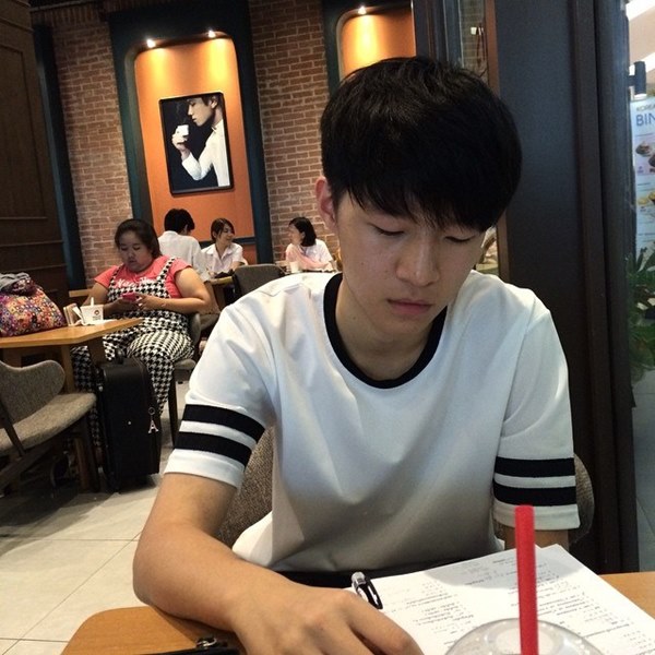 มิณทร์ กามิกาเซ่ มิณทร์ กามิกาเซ่