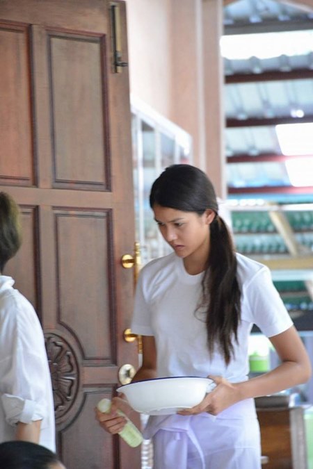 แนท อนิพรณ์ แนท อนิพรณ์