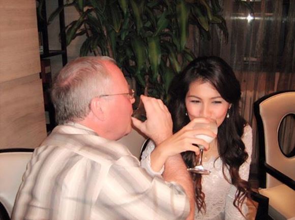 น้องแน๊ต เกศริน น้องแน๊ต เกศริน