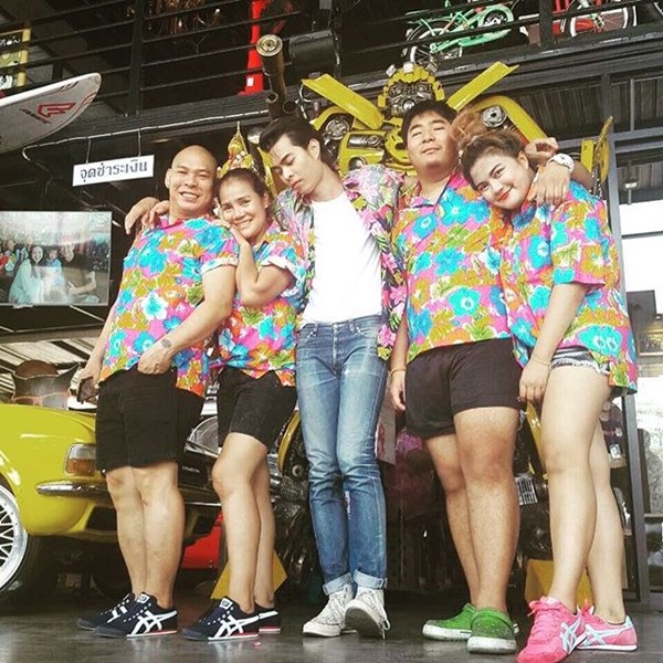 ดาราไทยเล่นน้ำวันสงการนต์ ดาราไทยเล่นน้ำวันสงการนต์