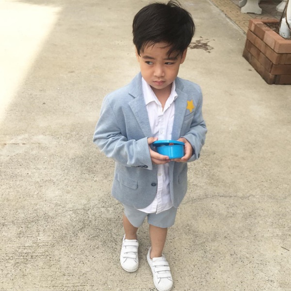 ครอบครัวศิลาชัย ครอบครัวศิลาชัย