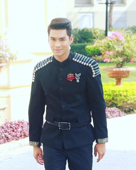 เพ็ชร ฐกฤต เพ็ชร ฐกฤต