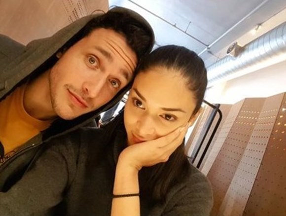 ปิอา Miss Universe - หมอไมค์ ปิอา Miss Universe - หมอไมค์