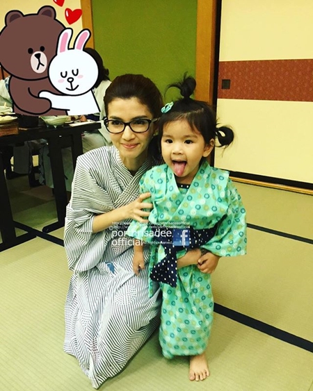 น้องมะลิ เที่ยวญี่ปุ่น น้องมะลิ เที่ยวญี่ปุ่น