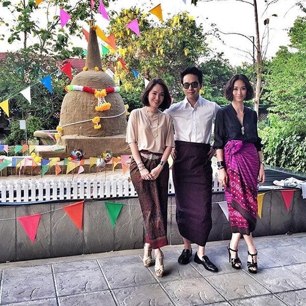 ดาราไทยเล่นน้ำวันสงการนต์ ดาราไทยเล่นน้ำวันสงการนต์