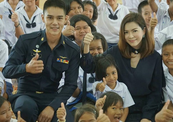 กีฟ อรลีฬห์-บูม ปิยพันธ์ กีฟ อรลีฬห์-บูม ปิยพันธ์