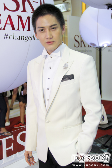 กอล์ฟ พิชญะ กอล์ฟ พิชญะ