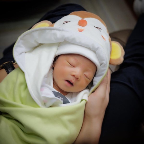 กุ๊บกิ๊บ ดีใจสุดตัว น้องเป่าเปา ให้เลข 53 ตรงเป๊ะ กุ๊บกิ๊บ ดีใจสุดตัว น้องเป่าเปา ให้เลข 53 ตรงเป๊ะ