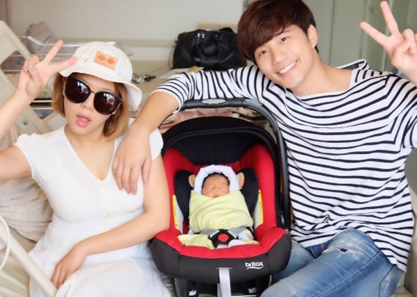 กุ๊บกิ๊บ ดีใจสุดตัว น้องเป่าเปา ให้เลข 53 ตรงเป๊ะ กุ๊บกิ๊บ ดีใจสุดตัว น้องเป่าเปา ให้เลข 53 ตรงเป๊ะ