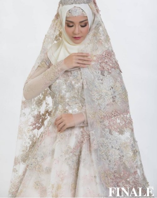 นุ๊ก สุทธิดา พา 2 ลูกชายพบ ฮากีม นุ๊ก สุทธิดา พา 2 ลูกชายพบ ฮากีม