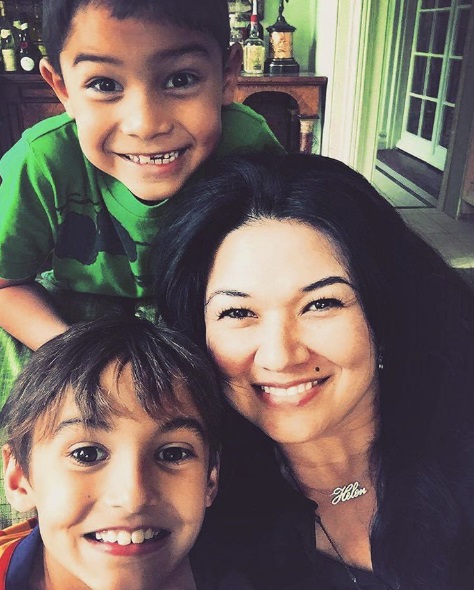 ลูกเกด-ซินดี้-เฮเลน 3 นางแบบตัวแม่นัดรวมตัวกัน ลูกเกด-ซินดี้-เฮเลน 3 นางแบบตัวแม่นัดรวมตัวกัน