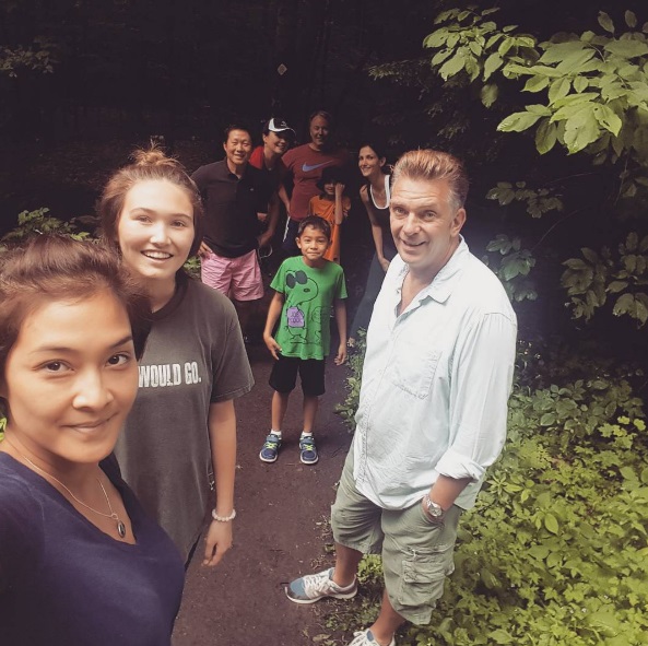 ลูกเกด-ซินดี้-เฮเลน 3 นางแบบตัวแม่นัดรวมตัวกัน ลูกเกด-ซินดี้-เฮเลน 3 นางแบบตัวแม่นัดรวมตัวกัน