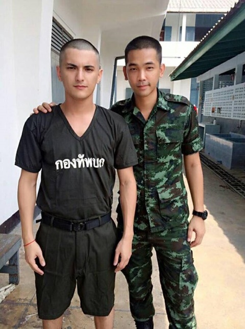 ชิน ชินวุฒ เกณฑ์ทหาร ชิน ชินวุฒ เกณฑ์ทหาร