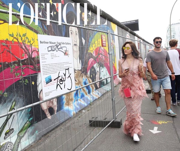 ชมพู่ อารยา แฟชั่นผลงานนิสิต ชมพู่ อารยา แฟชั่นผลงานนิสิต