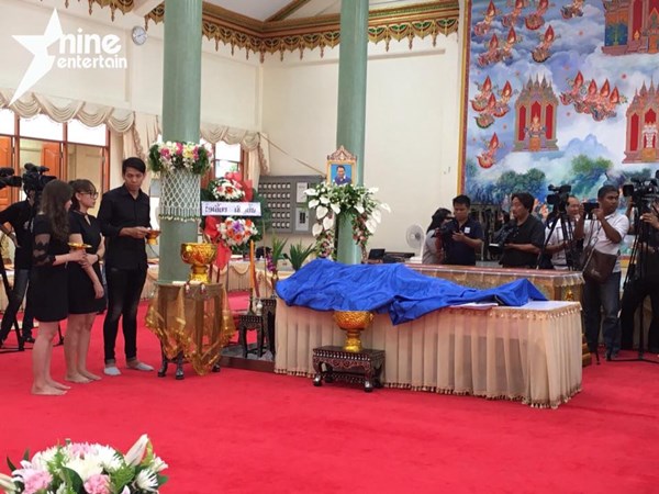 พิธีรดน้ำศพ ดอน จมูกบาน พิธีรดน้ำศพ ดอน จมูกบาน