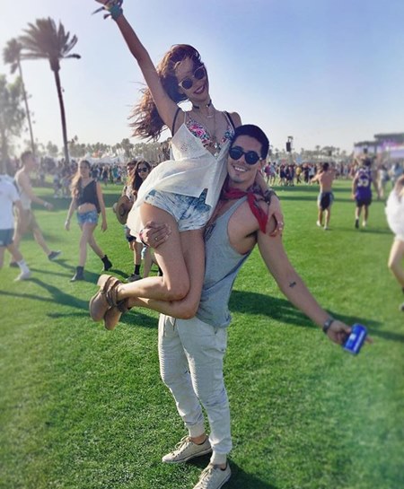 เรนาตะ เอมิ เรนาตะ เอมิ