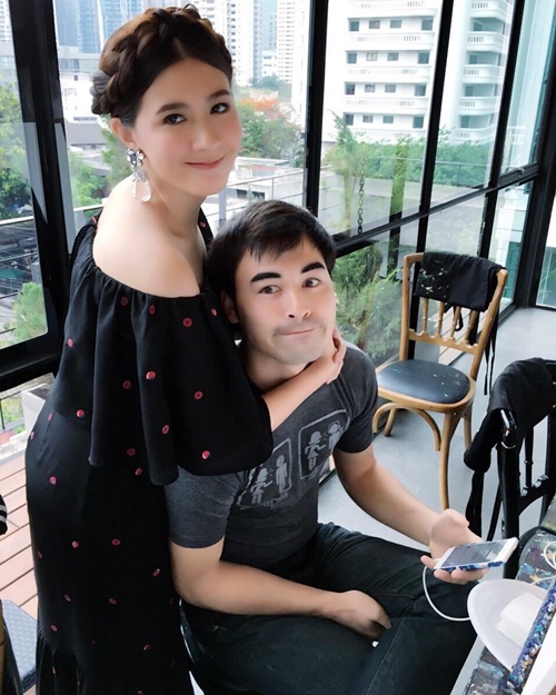 โฟกัส เจมส์ โฟกัส เจมส์