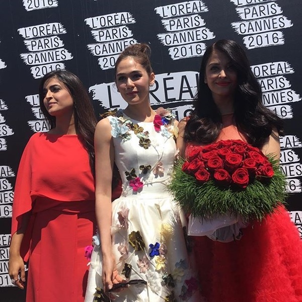 ชมพู่ อารยา ชมพู่ อารยา