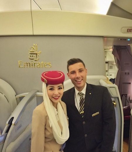 แอร์โฮสเตสของไทย แอร์โฮสเตสของไทย