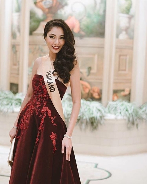 ฝ้าย สุภาพร ฝ้าย สุภาพร