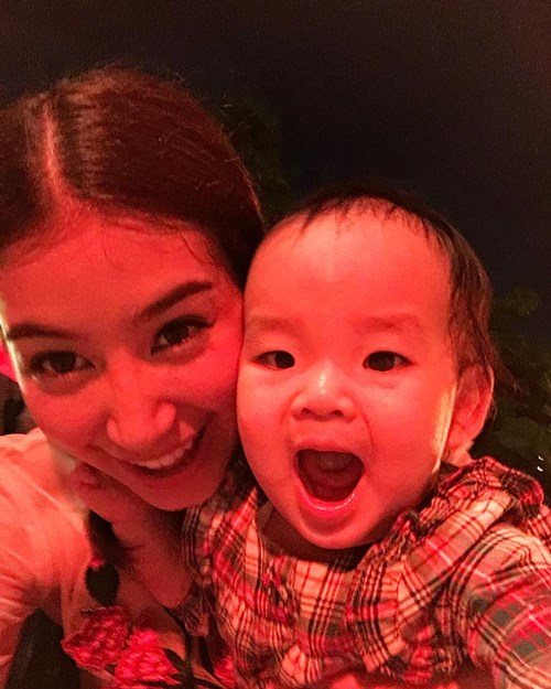 มิ้นต์ ชาลิดา เผยภาพน่ารัก น้องปีใหม่ มิ้นต์ ชาลิดา เผยภาพน่ารัก น้องปีใหม่