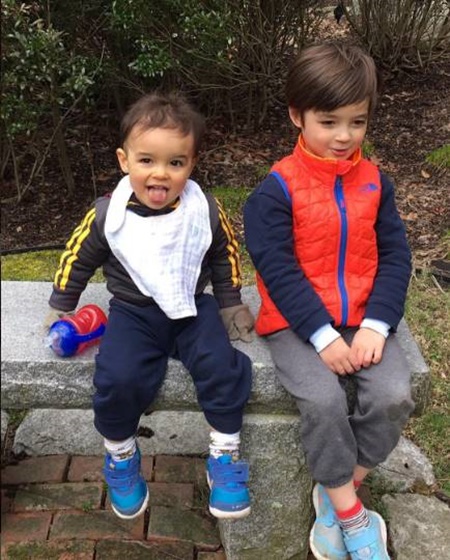 น้ำฝน โกมลฐิติ น้ำฝน โกมลฐิติ