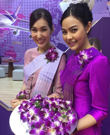 แอร์โฮสเตสของไทย แอร์โฮสเตสของไทย