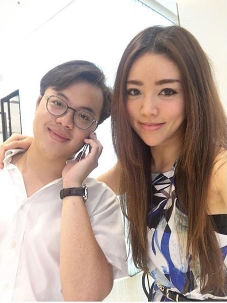 แนนนี่ Girly Berr แนนนี่ Girly Berr