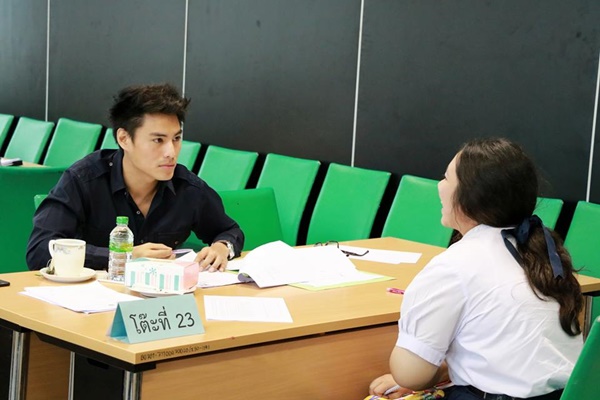 สอบสัมภาษณ์กับ อ.นาวิน ต้าร์ สอบสัมภาษณ์กับ อ.นาวิน ต้าร์