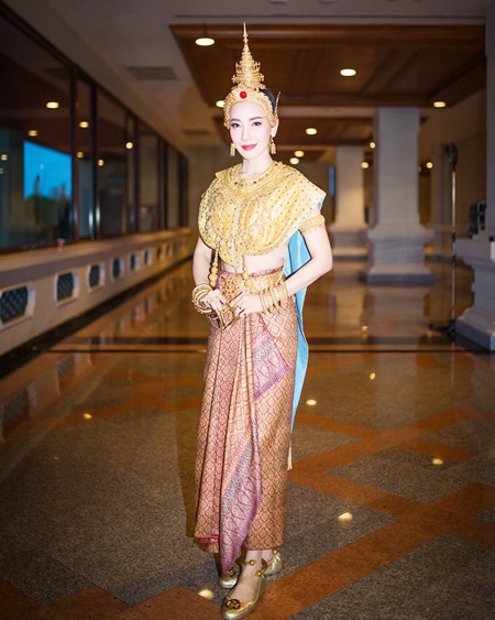 นุ่น วรนุช นุ่น วรนุช