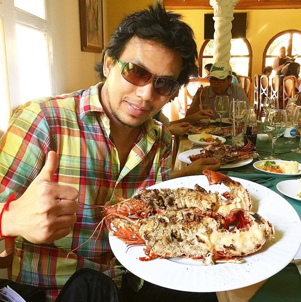 ส่องภาพความรวย หมอนพรัตน์ ส่องภาพความรวย หมอนพรัตน์