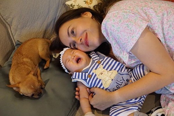 น้องฟ้าโปรด ลูกสาวบุญธรรม อั้ม นัท น้องฟ้าโปรด ลูกสาวบุญธรรม อั้ม นัท