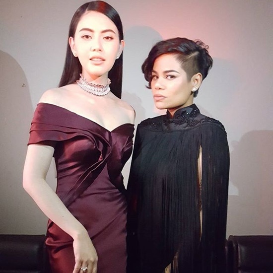 โอปอล์ VS ใหม่ ดาวิกา โอปอล์ VS ใหม่ ดาวิกา