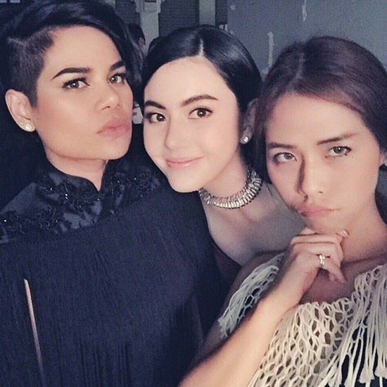 โอปอล์ VS ใหม่ ดาวิกา โอปอล์ VS ใหม่ ดาวิกา