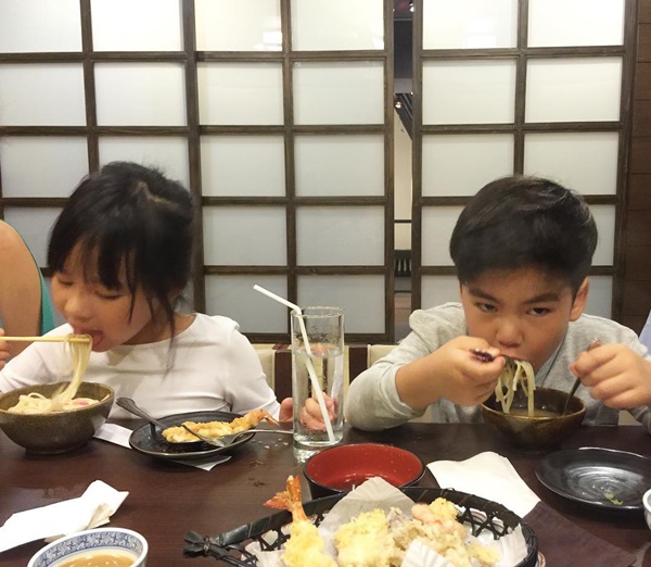 ครอบครัวศิลาชัย ครอบครัวศิลาชัย