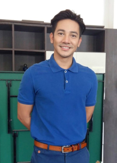 รอน ภัทรภณ รอน ภัทรภณ