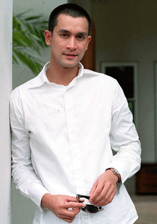 ต่าย สายธาร เผยคำสัญญากับ อ๊อฟ อภิชาติ ต่าย สายธาร เผยคำสัญญากับ อ๊อฟ อภิชาติ