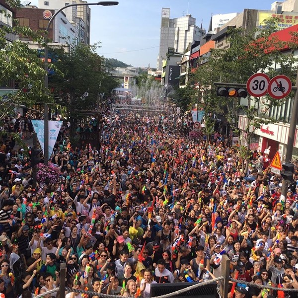 เทศกาลปืนฉีดน้ำซินชอน เทศกาลปืนฉีดน้ำซินชอน