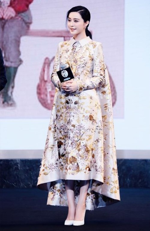 องค์หญิงกำมะลอ รียูเนี่ยน องค์หญิงกำมะลอ รียูเนี่ยน