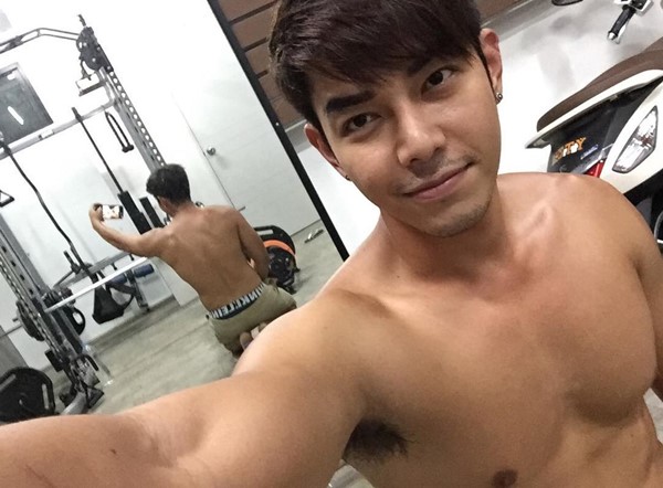 อาร์ต พศุตม์ อาร์ต พศุตม์