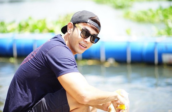 อาร์ต พศุตม์ อาร์ต พศุตม์