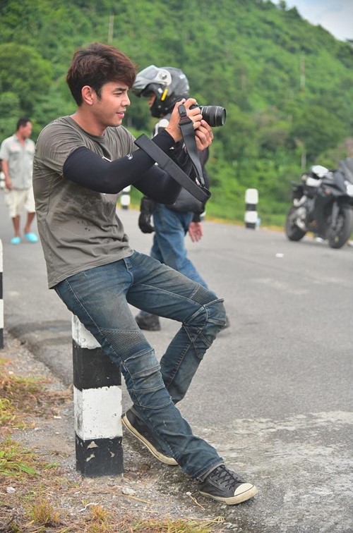 อาร์ต พศุตม์ อาร์ต พศุตม์