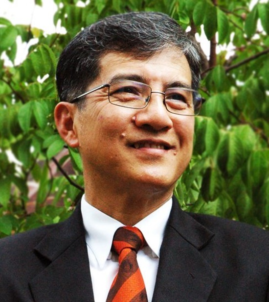 รศ. ดร.กิตติชัย ไตรรัตนศิริชัย รศ. ดร.กิตติชัย ไตรรัตนศิริชัย