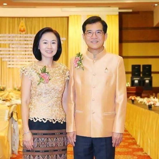 รศ. ดร.กิตติชัย ไตรรัตนศิริชัย รศ. ดร.กิตติชัย ไตรรัตนศิริชัย