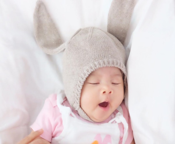 น้องเป่าเปา จ้องตาเป็นมัน เมื่อเห็นส้มตำ น้องเป่าเปา จ้องตาเป็นมัน เมื่อเห็นส้มตำ