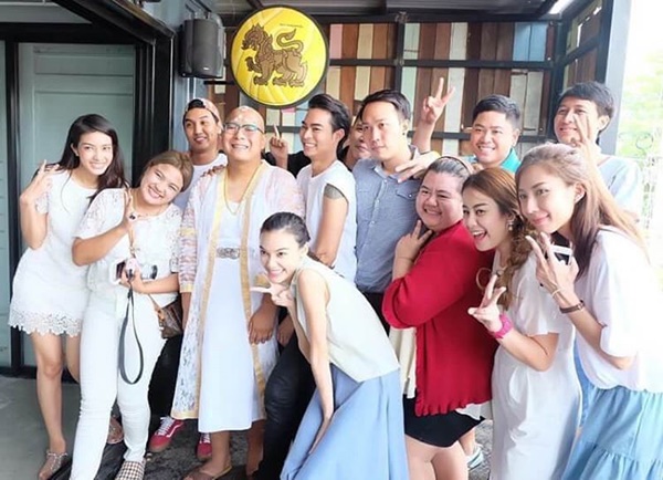 ไอซ์ อธิชนัน หวานใจ เดียร์ ลูกชายโหน่ง ชะชะช่า ไอซ์ อธิชนัน หวานใจ เดียร์ ลูกชายโหน่ง ชะชะช่า