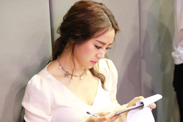 จ๋า ณัฐฐาวีรนุช อาลัย จูน กอปรบุญ จ๋า ณัฐฐาวีรนุช อาลัย จูน กอปรบุญ