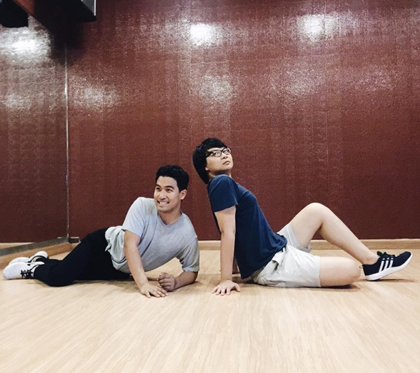 คัตโตะ ลิปตา แขนหัก คัตโตะ ลิปตา แขนหัก